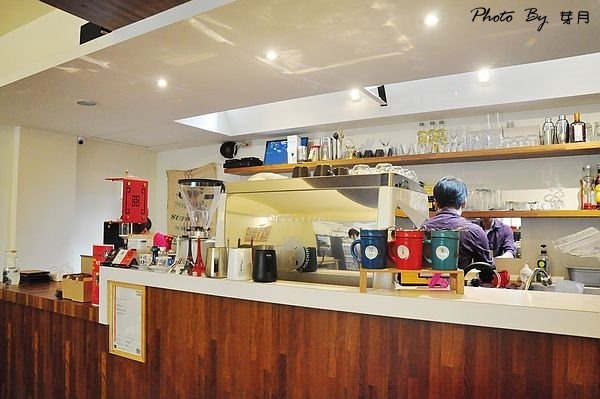 中原美食wantcafe玩咖咖啡館貝里斯熱帶水果茶楓糖麻糬鬆餅