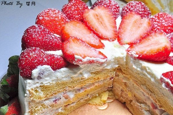 龍潭滷學學工坊爆炸花開富貴6吋草莓蛋糕團購美食