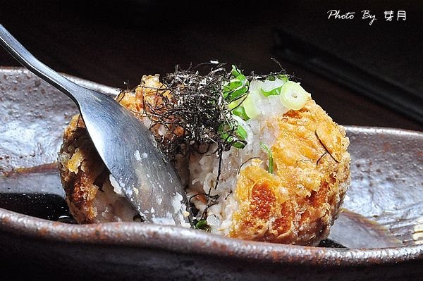 台北火車站美食京站匠太郎創意日式料理麻糬蟹肉玉子燒干貝佐海膽鮭魚火焰壽司六貫手握