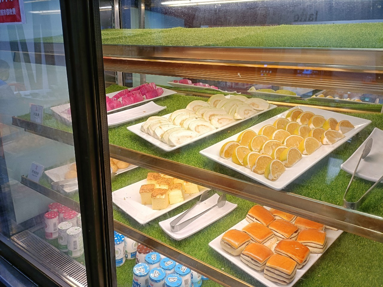 桃園區美食-if音樂商務汽旅-這家早餐BUFFET有點威，平日150元假日200元有美式牛排吃到飽！！ @民宿女王芽月-美食.旅遊.全台趴趴走