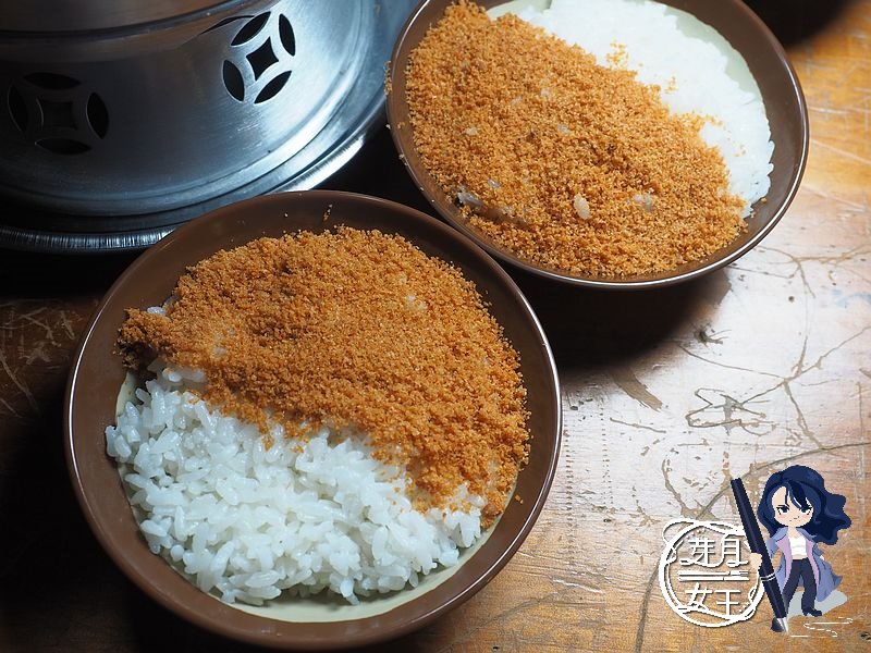 市井小火鍋,新開幕,楊梅分局,楊梅小火鍋,楊梅火車站,楊梅美食,楊梅酸菜魚,比酸菜魚還要好吃的火鍋雞,火鍋雞,薑太宮,買一送一