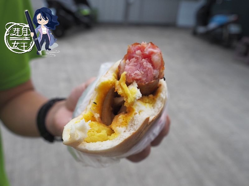 國3,大溪下午茶,大溪交流道,大溪美食,大溪香腸哥,排隊,腸香絲守,銀絲卷包香腸,銀絲卷包鹹豬肉,預約,食尚玩家推薦