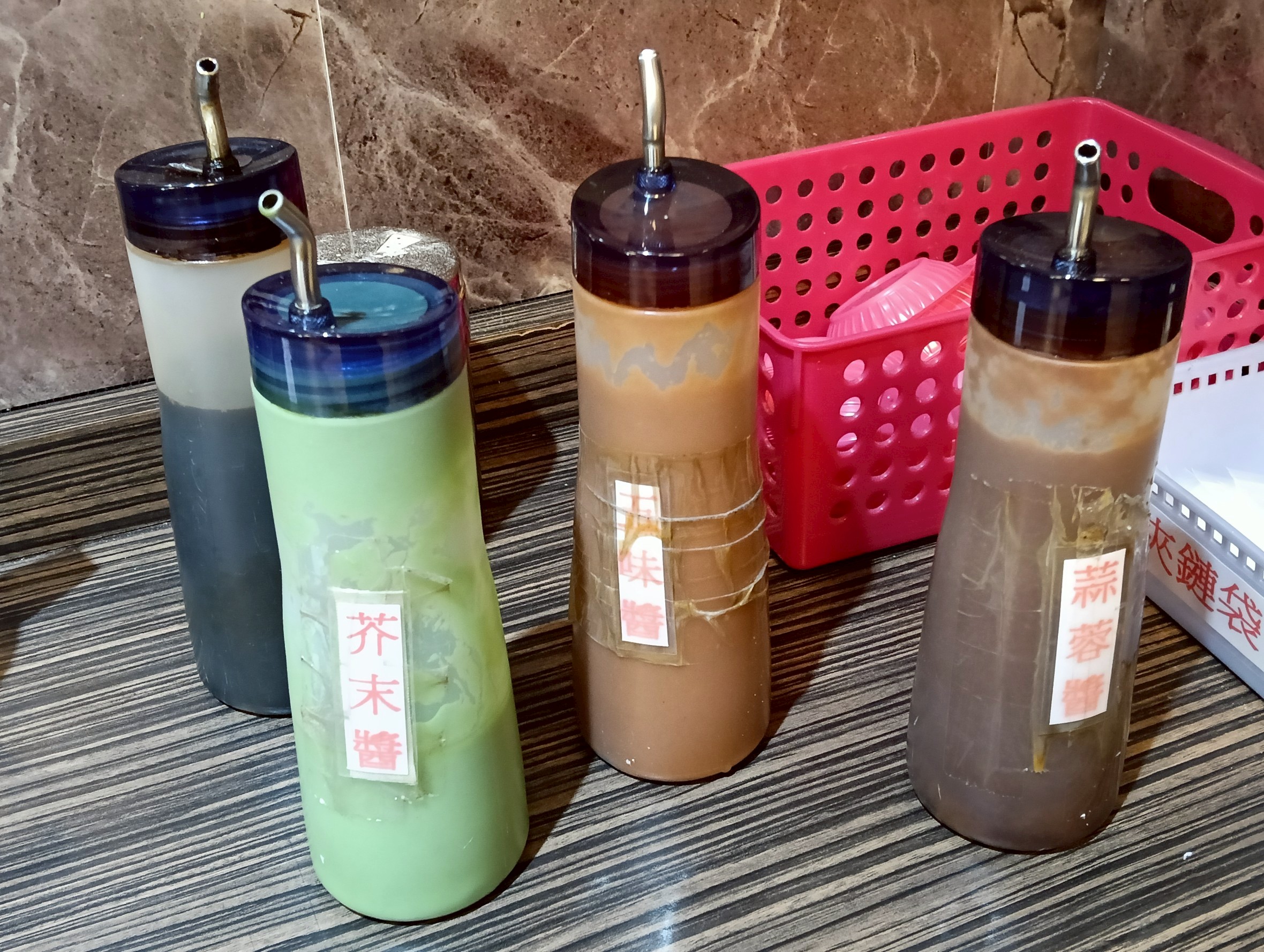 月見龍痛,林口美食,梅菊手作魯肉飯,浮誇美食,痛風魯肉飯,遠雄未來,龍痛魯肉飯,龜山美食