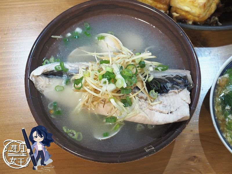 月見龍痛,林口美食,梅菊手作魯肉飯,浮誇美食,痛風魯肉飯,遠雄未來,龍痛魯肉飯,龜山美食