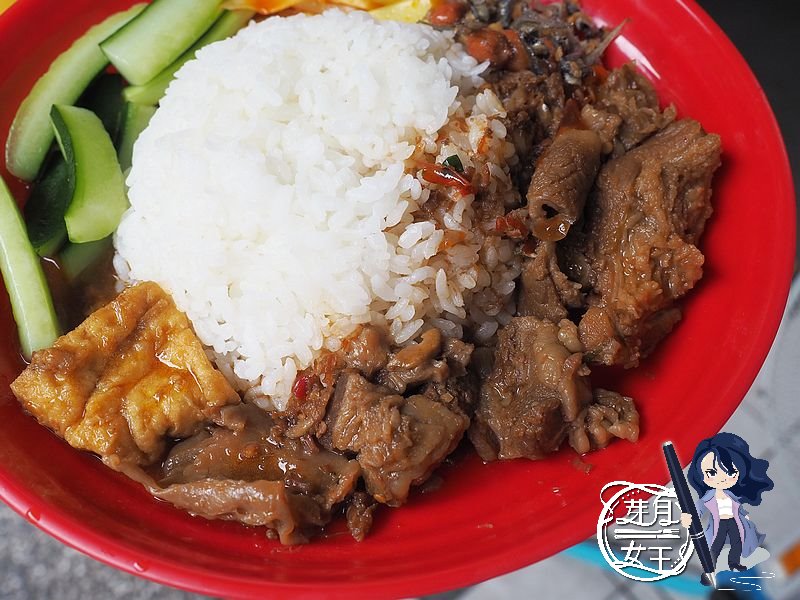 新榮路,楊梅美食,牛腩飯100元,王功蚵仔,蚵仔炒麵,過嶺工業區,過嶺美食