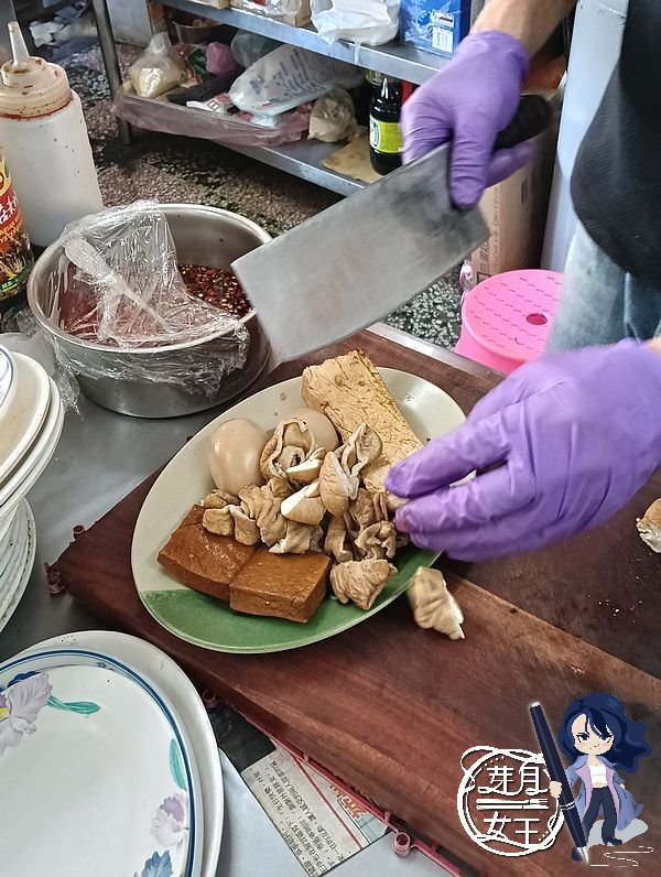 中壢美食,過嶺,中壢好市多,電研路,李小吃,紅燒牛腩飯100元,無扛捧,隱藏版