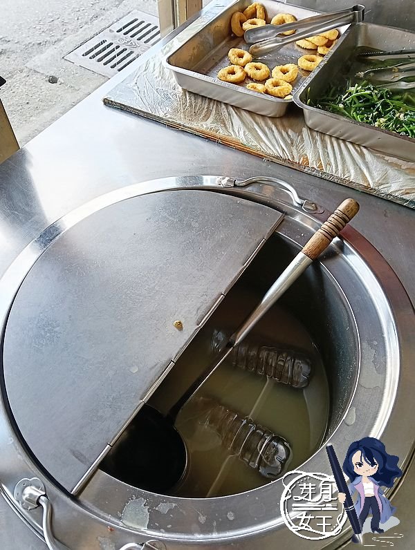 中壢美食,過嶺,中壢好市多,電研路,李小吃,紅燒牛腩飯100元,無扛捧,隱藏版