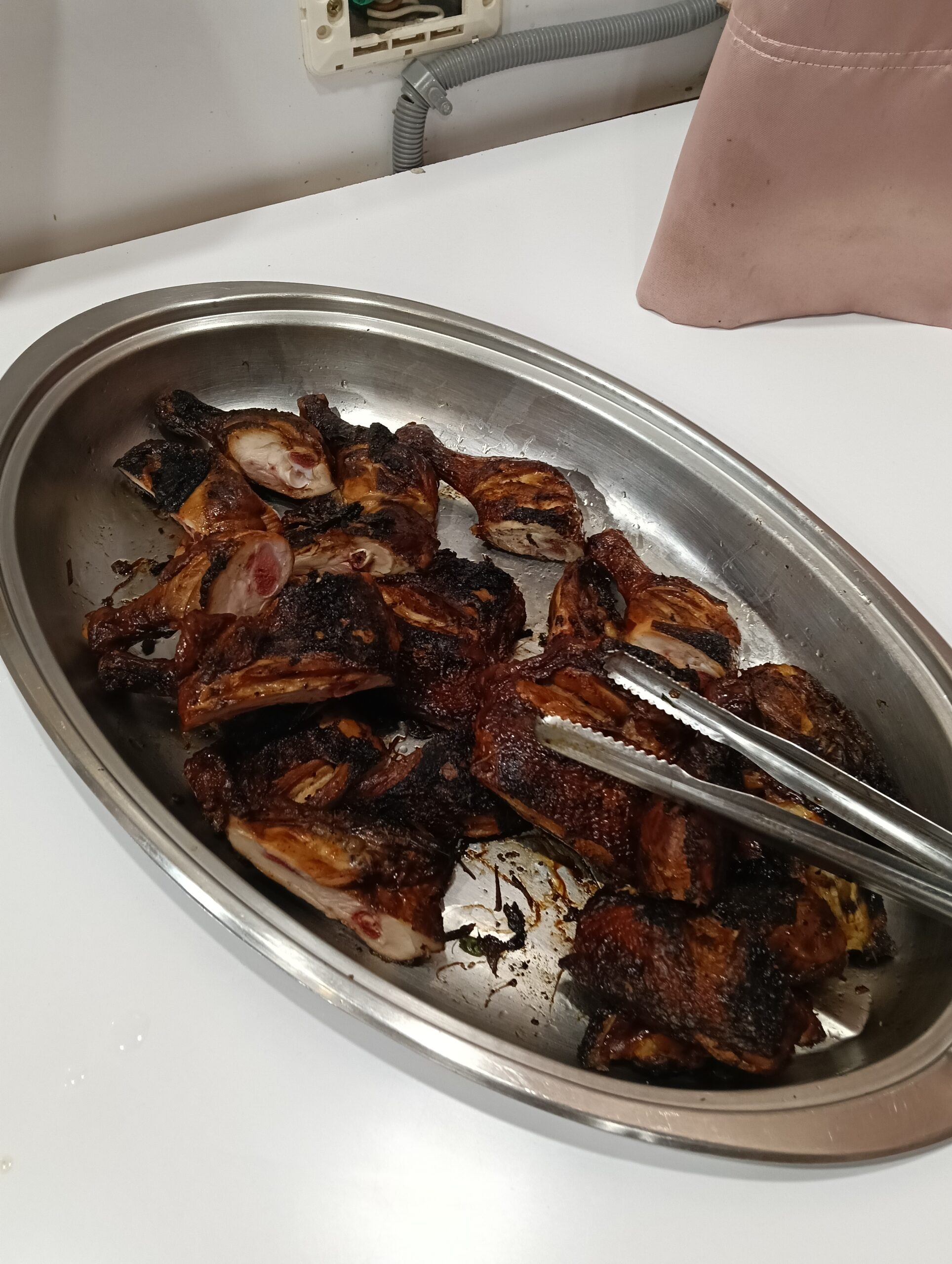 299吃到飽,Lechon Deli餐館,不收服務費,中壢火車站,中壢錢櫃,菲式料理,菲式烤雞,菲律賓料理,限週日