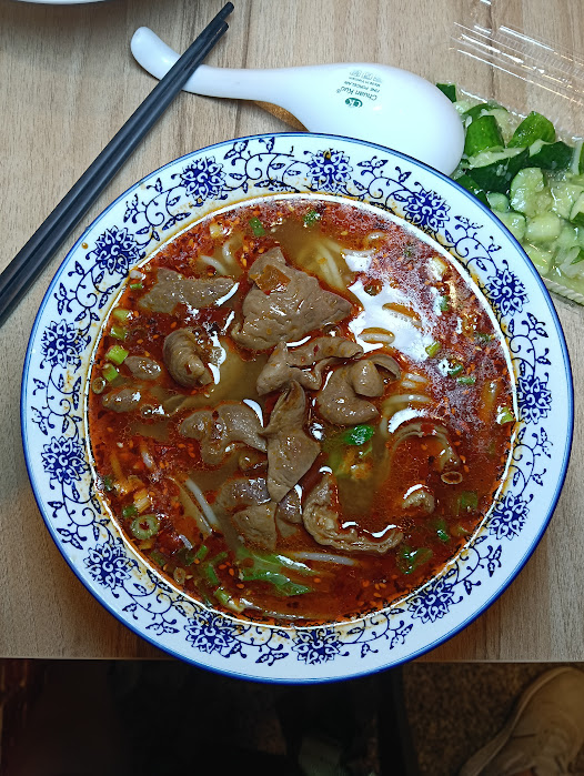 中壢美食,內壢美食,巷子重慶小麵,復華街,狼牙土豆,肥腸麵,酸辣粉,重慶小麵,限量,隱藏版,雜醬