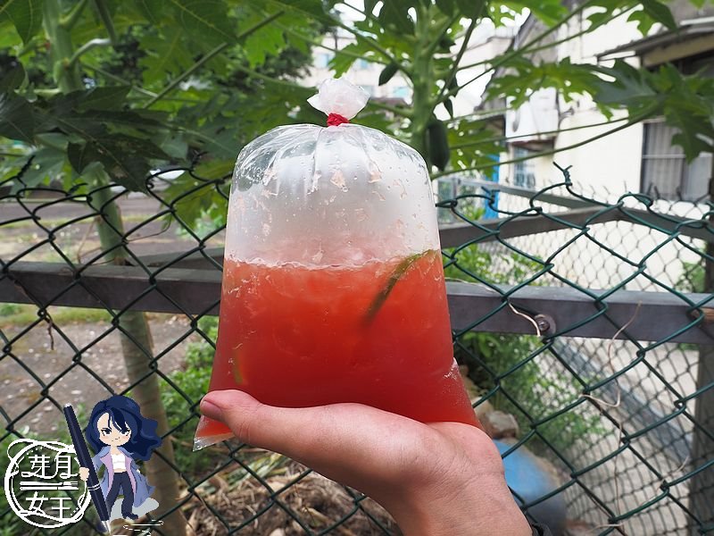 中壢美食,中壢飲料,士校,暴打前女友,暴打前男友,泰式奶茶老撾咖啡,袋裝,龍岡圖書館,龍岡美食,龍東路