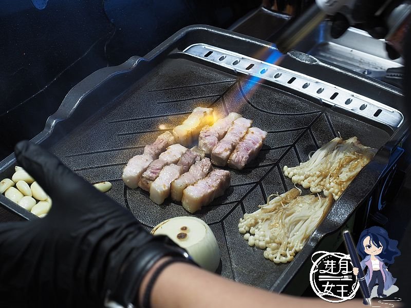 Unclepbq韓式烤肉 ,叔叔PBQ,中壢韓式美食,中原大學,柏德廣場,火焰烤肉,馬鈴薯排骨湯,預約,套餐,