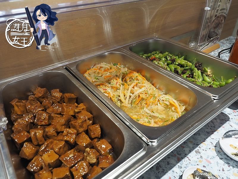 桃園中壢美食-売鍋-中壢龍岡店-商業午餐不用400元還有自助吧吃到飽,數種湯底令人驚艷 (邀約) @民宿女王芽月-美食.旅遊.全台趴趴走 @民宿女王芽月-美食.旅遊.全台趴趴走