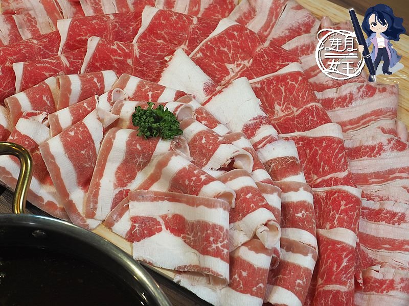 桃園中壢美食-売鍋-中壢龍岡店-商業午餐不用400元還有自助吧吃到飽,數種湯底令人驚艷 (邀約) @民宿女王芽月-美食.旅遊.全台趴趴走 @民宿女王芽月-美食.旅遊.全台趴趴走