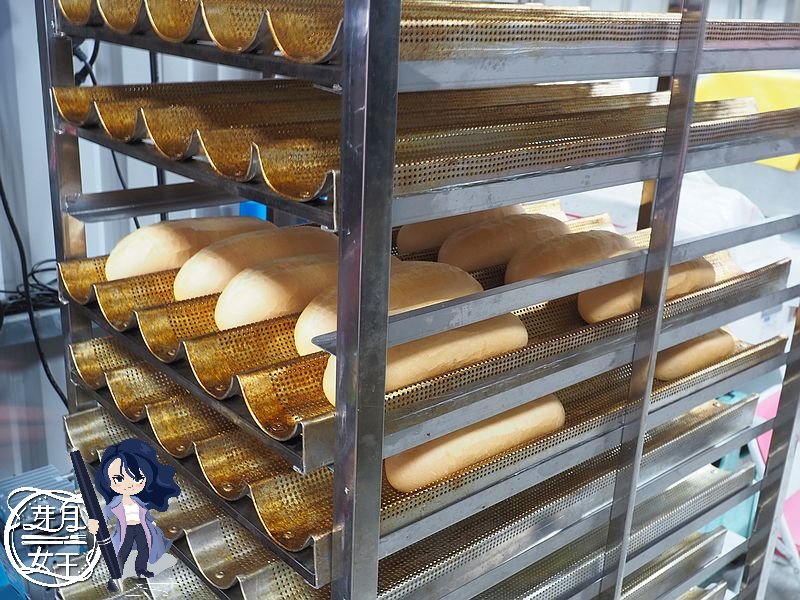 中壢小吃,中壢美食,中壢越南麵包,中越,內壢家樂福,內壢美食,八九美食廣場,只有越南麵包,大份量,預約 中壢小吃,中壢美食,中壢越南麵包,中越,內壢家樂福,內壢美食,八九美食廣場,只有越南麵包,大份量,預約