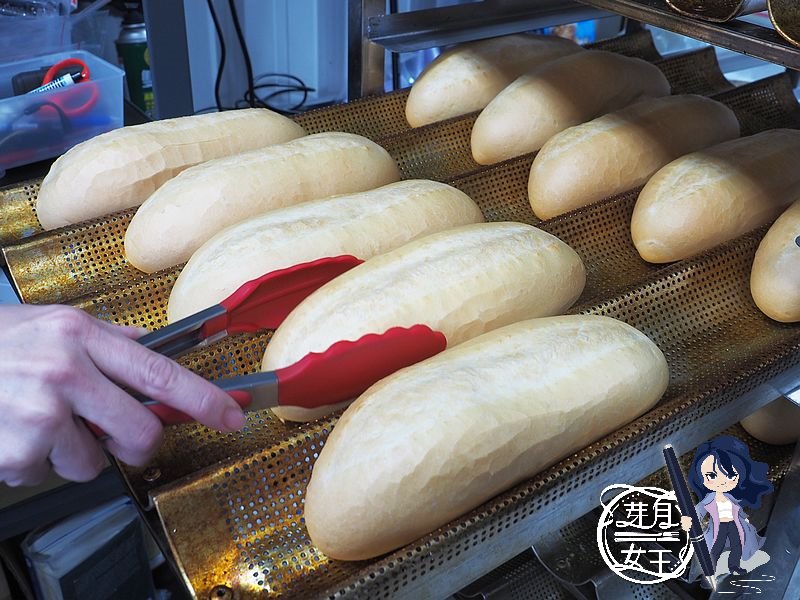 中壢小吃,中壢美食,中壢越南麵包,中越,內壢家樂福,內壢美食,八九美食廣場,只有越南麵包,大份量,預約 中壢小吃,中壢美食,中壢越南麵包,中越,內壢家樂福,內壢美食,八九美食廣場,只有越南麵包,大份量,預約