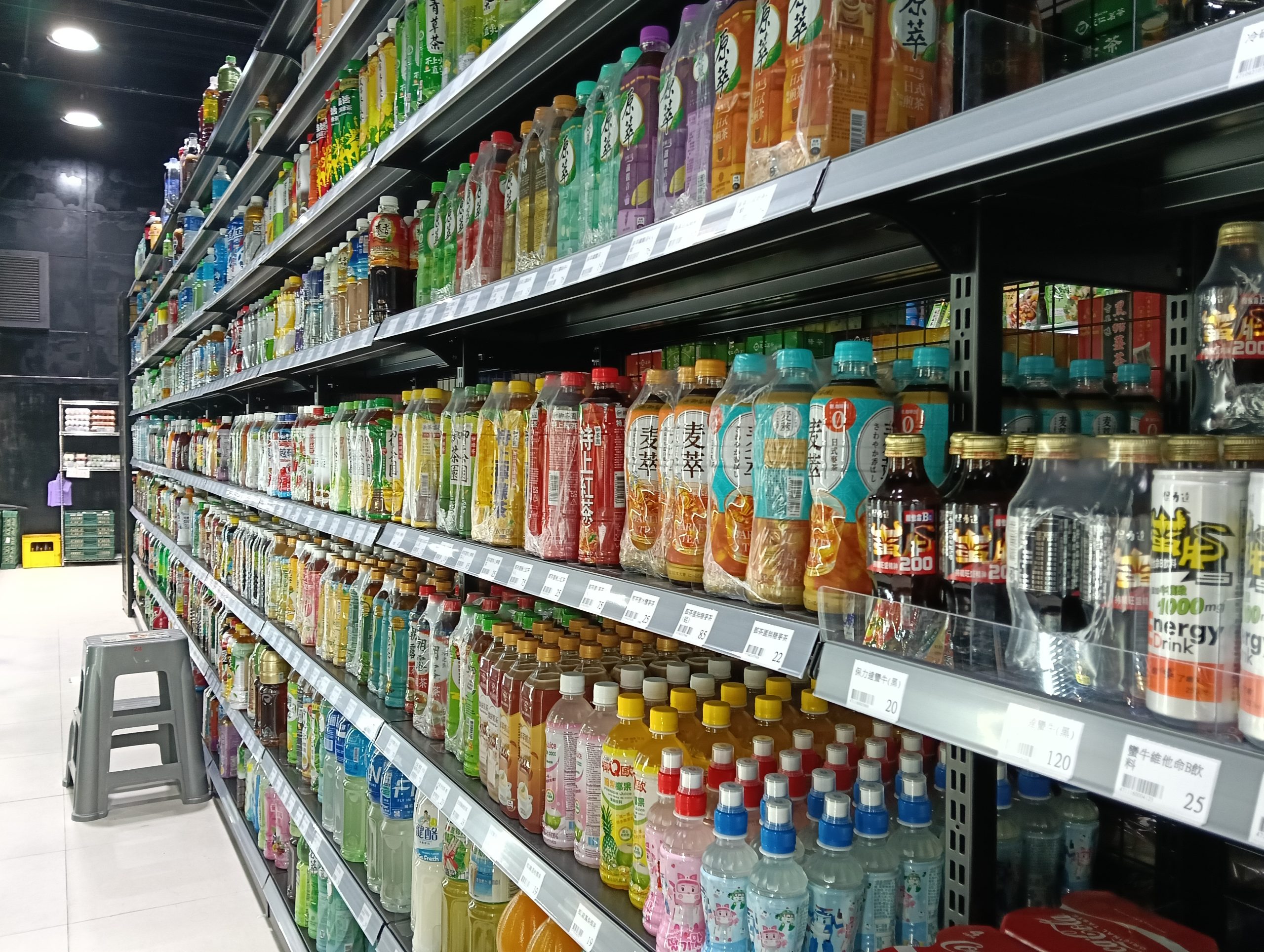 桃園新屋景點-兆鑫食品五金賣場新屋店-一進來就真的出不去的小型百貨商場,太好買了! @民宿女王芽月-美食.旅遊.全台趴趴走 @民宿女王芽月-美食.旅遊.全台趴趴走