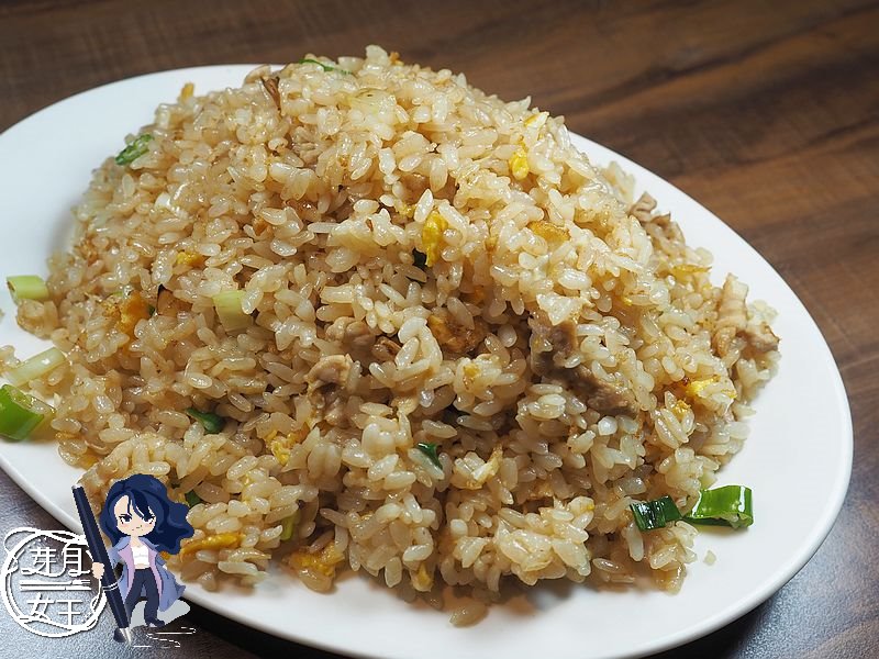 桃園美食, 中壢美食, 牛饌, 牛肉料理, 炒飯, 炒麵, 牛肉鍋, 百元料理, 學區美食, 健行科大美食, 桃園牛肉鍋, 中壢牛肉麵