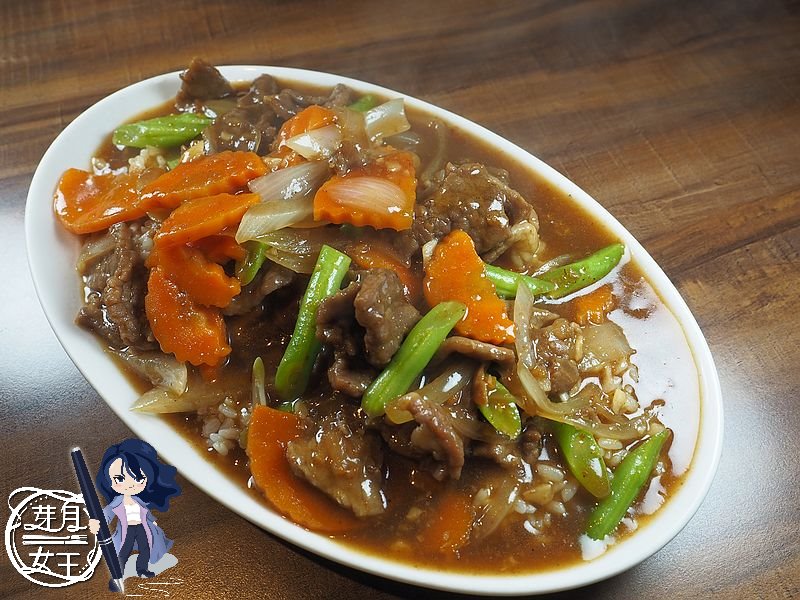 桃園美食, 中壢美食, 牛饌, 牛肉料理, 炒飯, 炒麵, 牛肉鍋, 百元料理, 學區美食, 健行科大美食, 桃園牛肉鍋, 中壢牛肉麵