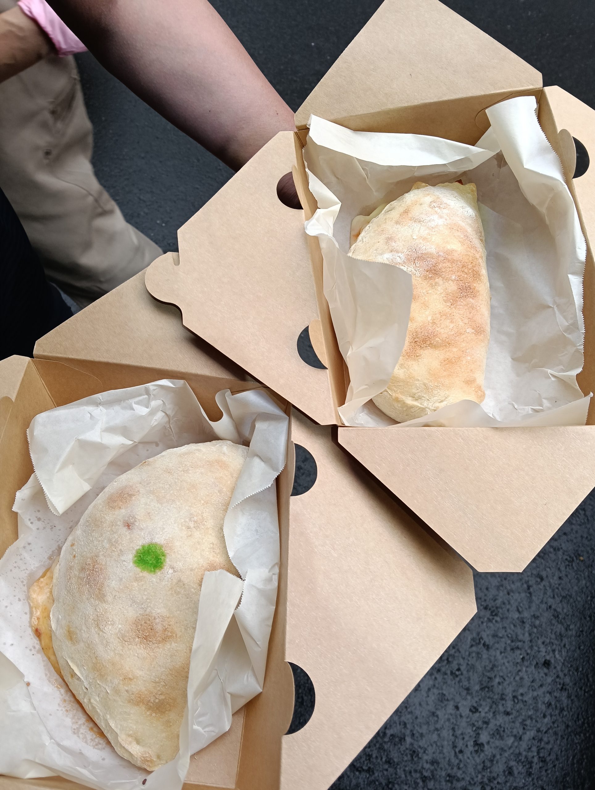 桃園美食,中壢美食,喫餅兵,披薩包,起司,桃園小吃,中壢小吃,內壢美食,台灣美食,2026台灣美食