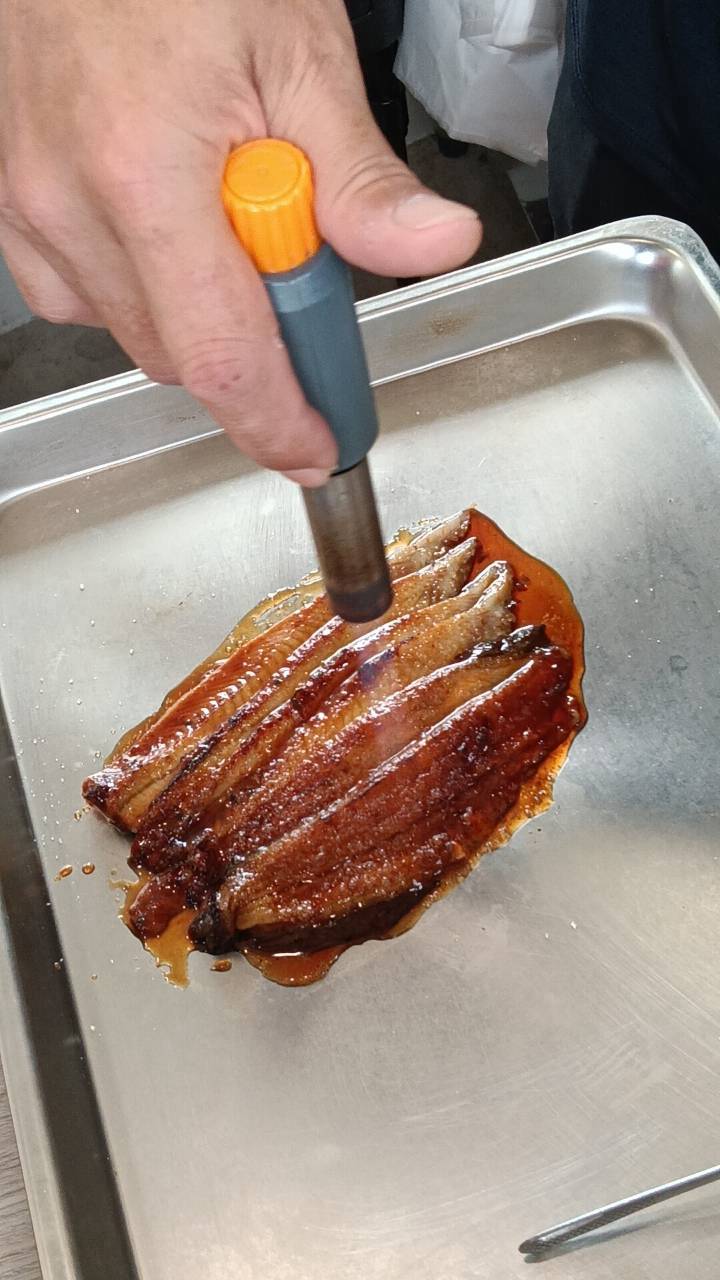 小黃瓜,慢師油飯,新屋美食,水晶白蝦油飯,社群,限定,限量,預約,鰻魚油飯