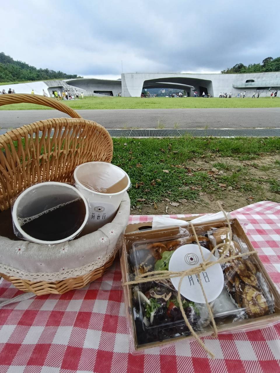 2026南投旅行,南投景點,日月潭在地食材,日月潭宵夜,日月潭晚餐,日月潭美食,日月潭野餐,月裏日,水社碼頭,豆皮麻糬