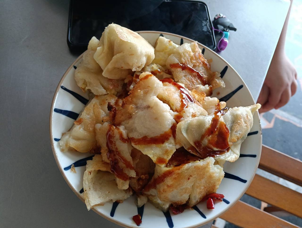 桃園八德早餐,柴家麵線煎包,手工粉漿蛋餅,韭菜煎餃,高麗菜煎餃,八德美食,桃園早餐推薦,古早味蛋餅,隱藏版美食,2026台灣旅行