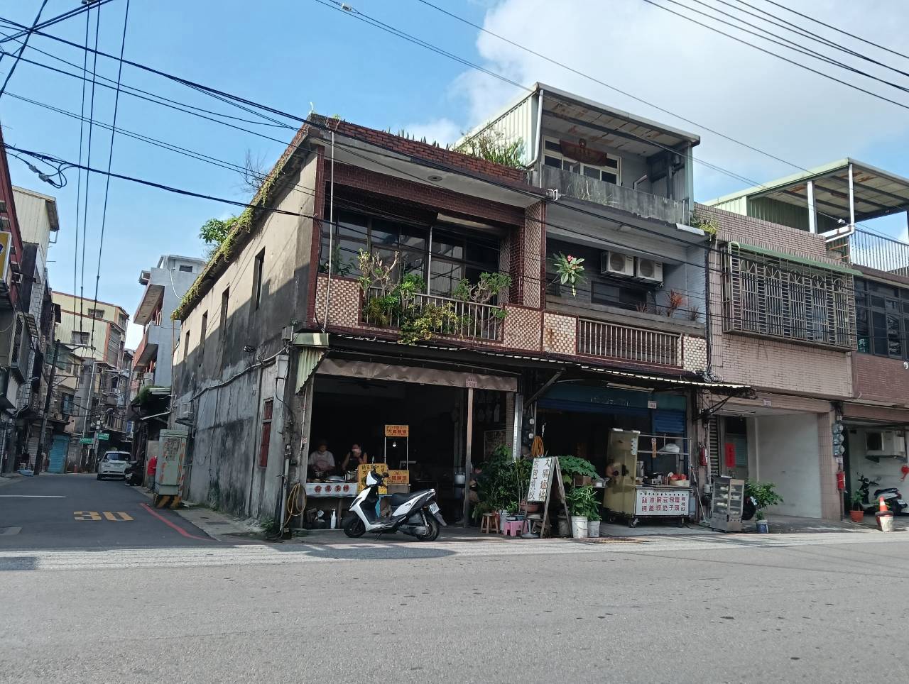 桃園八德早餐,柴家麵線煎包,手工粉漿蛋餅,韭菜煎餃,高麗菜煎餃,八德美食,桃園早餐推薦,古早味蛋餅,隱藏版美食,2026台灣旅行