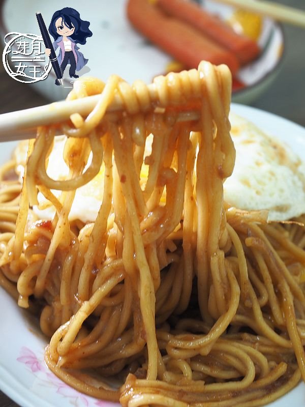 桃園龍潭李記手粉漿蛋餅,粉漿蛋餅,桃園美食,古早味蛋餅,李記手工粉漿蛋餅,雙蛋蛋餅,韓式豬排蛋餅,招牌炒麵,桃園在地美食,2026桃園旅行
