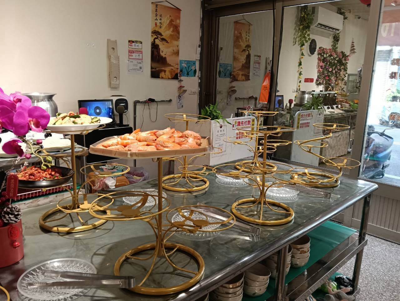 苗栗頭份越南料理吃到飽,頭份越南餐廳,越南料理餐廳吃到飽,399元吃到飽,鴨仔蛋吃到飽,越南河粉,越南春捲,,頭份美食,2026苗栗旅行