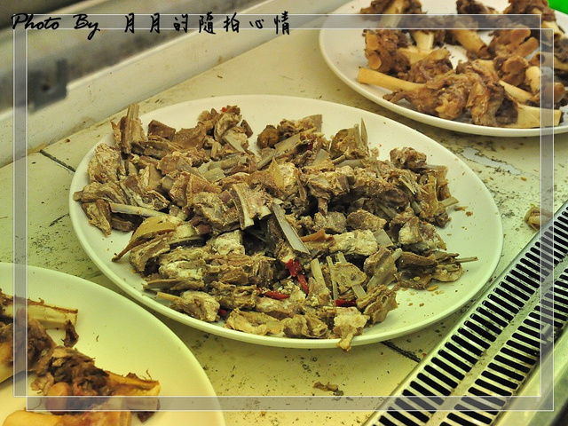 中壢,中壢高中,台南巧味牛肉,大園,正老林羊肉爐,爆漿餐包,羊大腿骨,羊寶寶,羊肉爐吃到飽,羊肋排,膽固醇